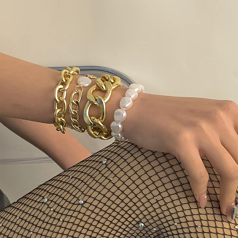 

4pcs Faux Pearl Decor Bracelet, Gold
