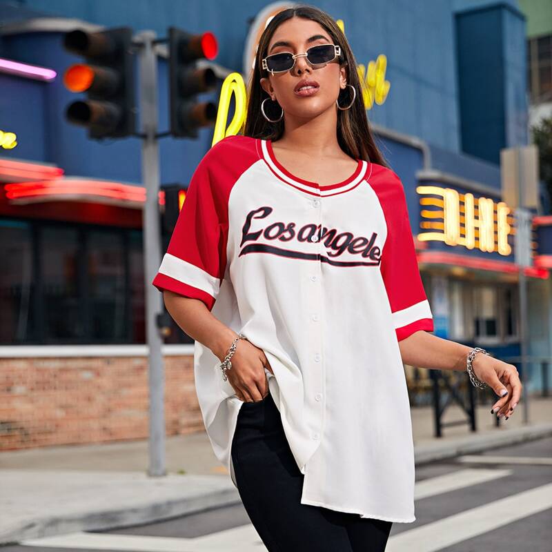 

Button Half Placket Colorblock Raglan Letter Graphic Top, White