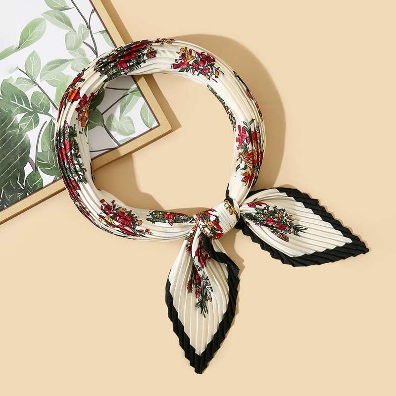 

Ditsy Floral Pattern Pleated Scarf, Multicolor