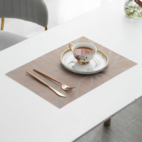

1pc Graphic Print Placemat, Khaki