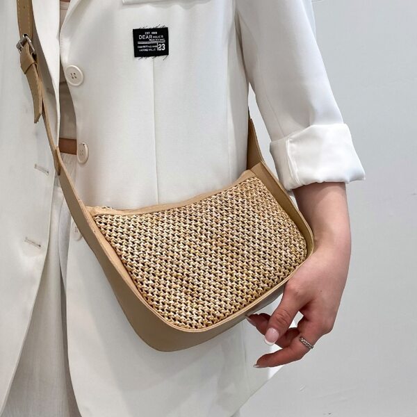 

Minimalist Straw Bag, Khaki
