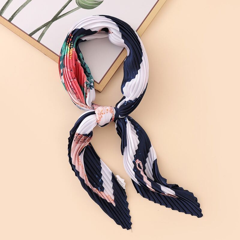 

Floral Pattern Pleated Scarf, Multicolor