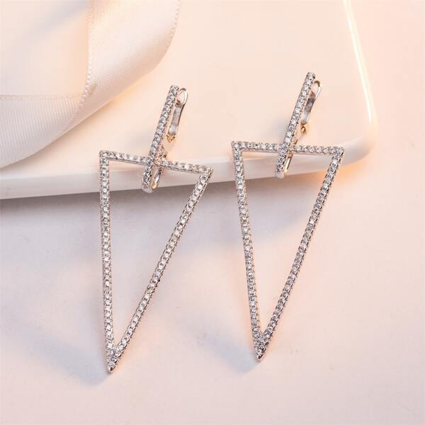 

Zircon Geo Decor Drop Earrings, White