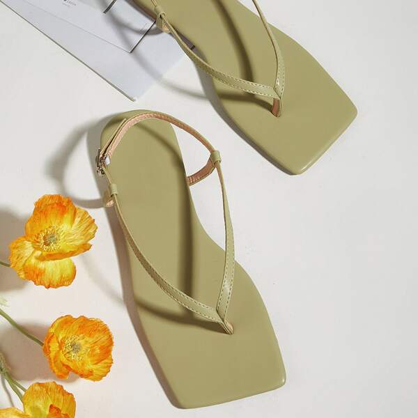 

Thin Strap Flat Thong Sandals, Green