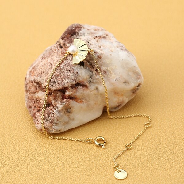 

1pc Faux Pearl Decor Bracelet, Gold