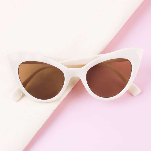 

Toddler Girls Cat Eye Sunglasses, White