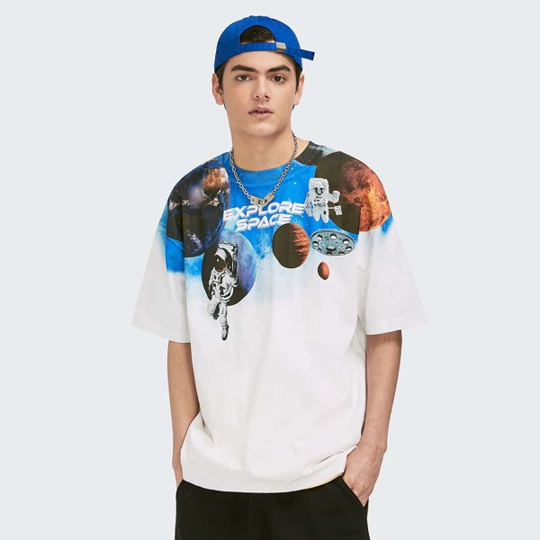 

Men Astronaut & Planet Print Tee, Multicolor