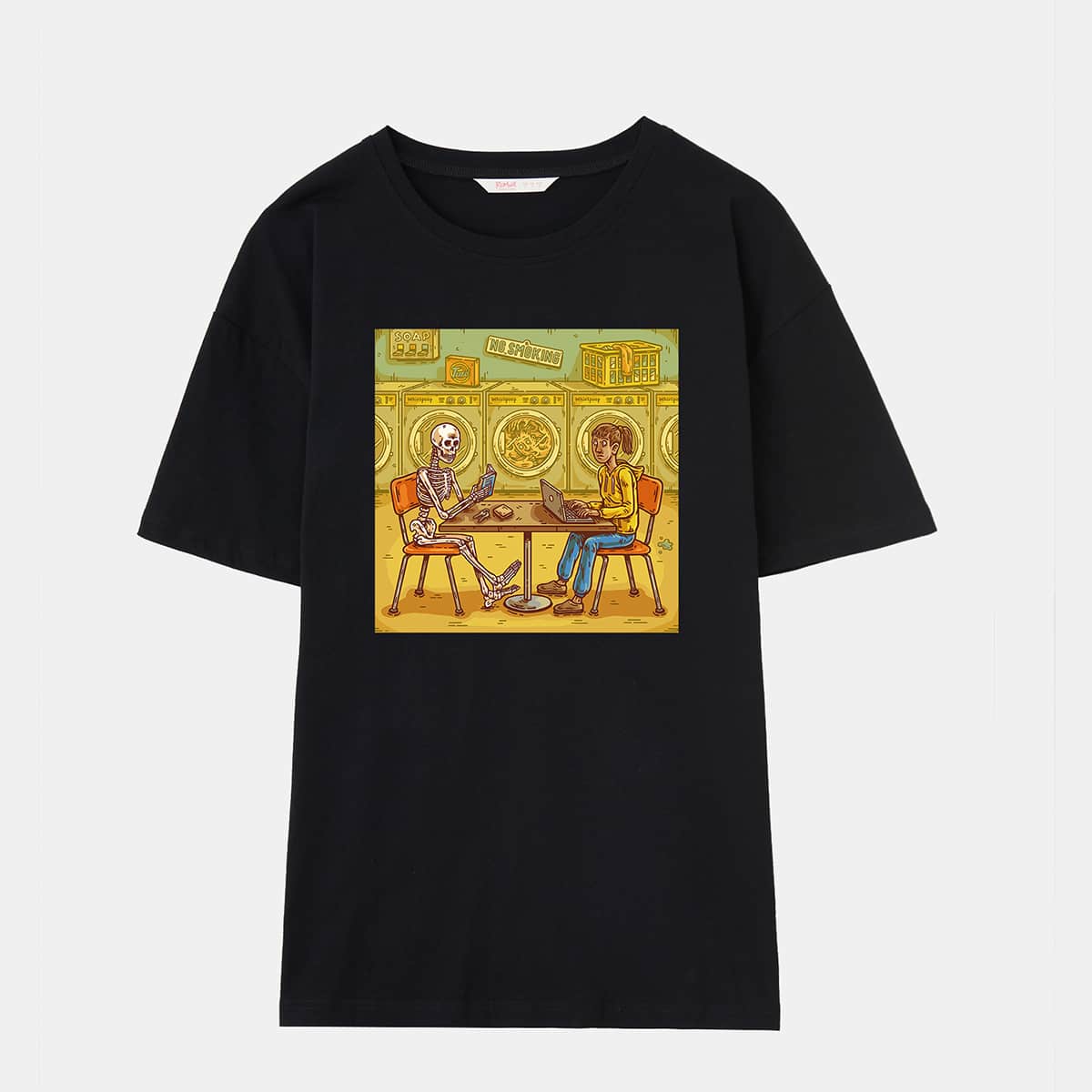 

Skull & Figure Graphic Oversized Tee, Black
