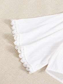 Soleia Tie Front Lace Trim Top & Ditsy Floral Skirt Set - Multicolor - View 3