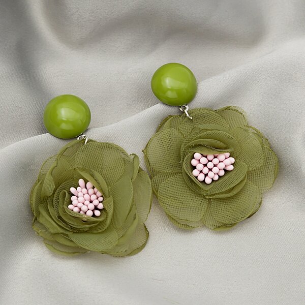 

Flower Decor Drop Earrings, Green