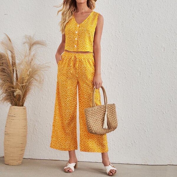 

Ditsy Floral Tank Top & Pants, Mustard yellow