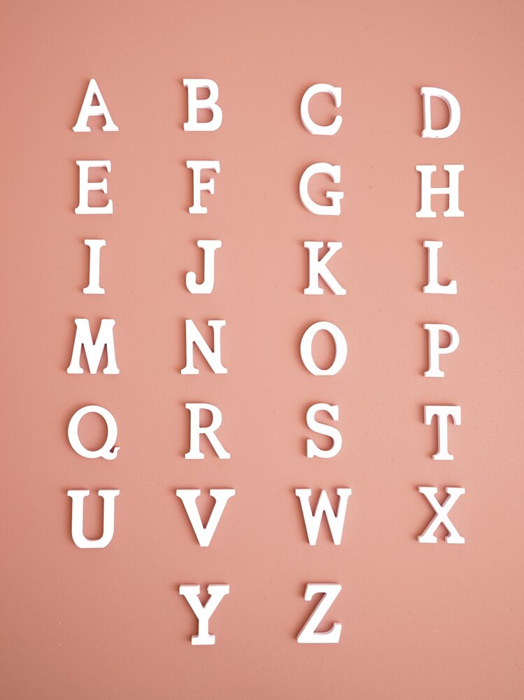 1个多色亚克力装饰字母展示架 - 白色 - 查看 1