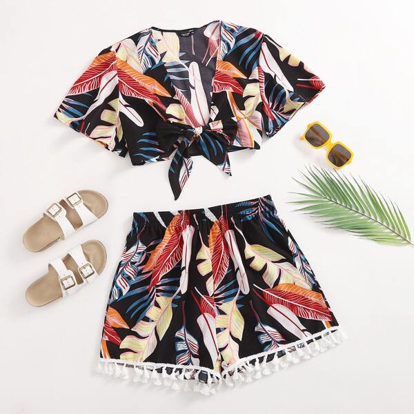 

Plus Tropical Print Tie Front Top & Tassel Shorts, Multicolor