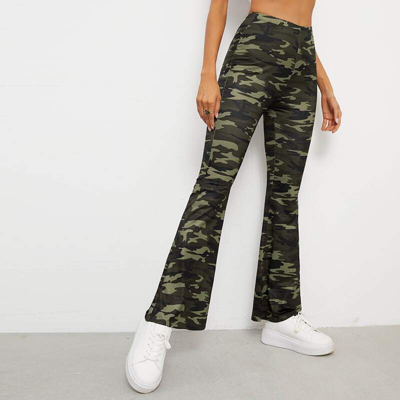

Camo Print Flare Leg Pants, Multicolor