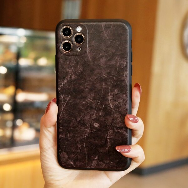 

Dry Cracked Pattern Phone Case, Brown