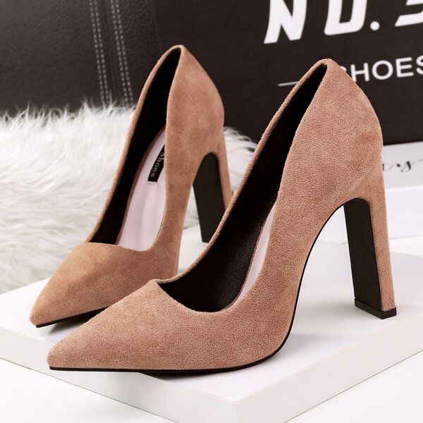 

Minimalist Point Toe Court Pumps, Khaki