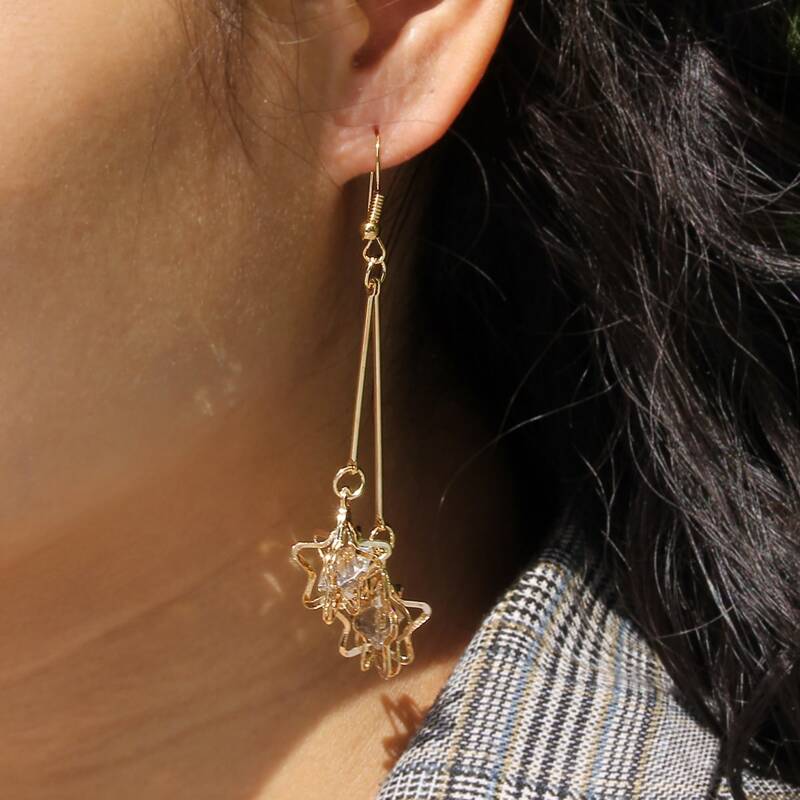 

Star Drop Earrings, Gold
