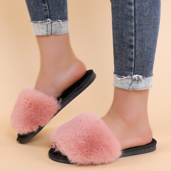 

Minimalist Fluffy Slippers, Pink