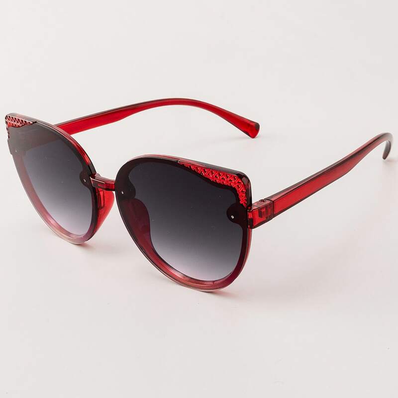 

Cat Eye Sunglasses