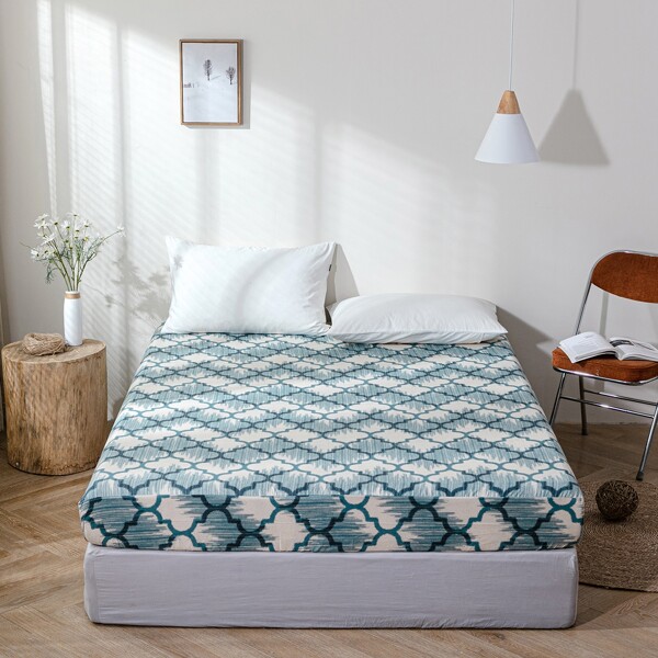 

Geometric Pattern Fitted Sheet, Blue