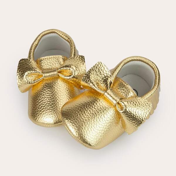 

Baby Girl Metallic Fringe Trim Flats, Gold