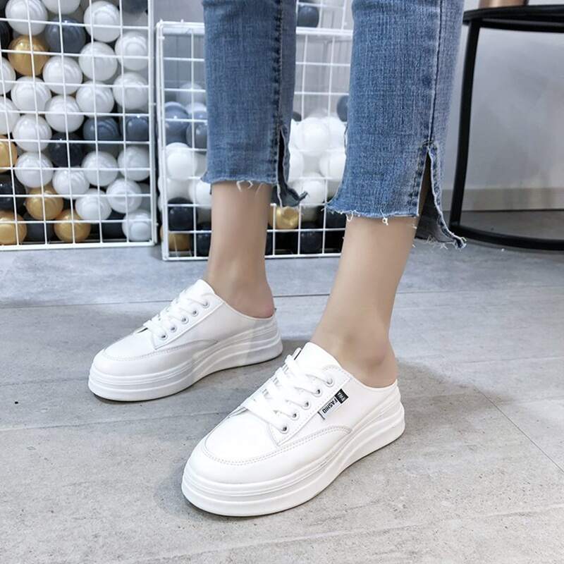 

Solid Lace-up Skate Shoes, White