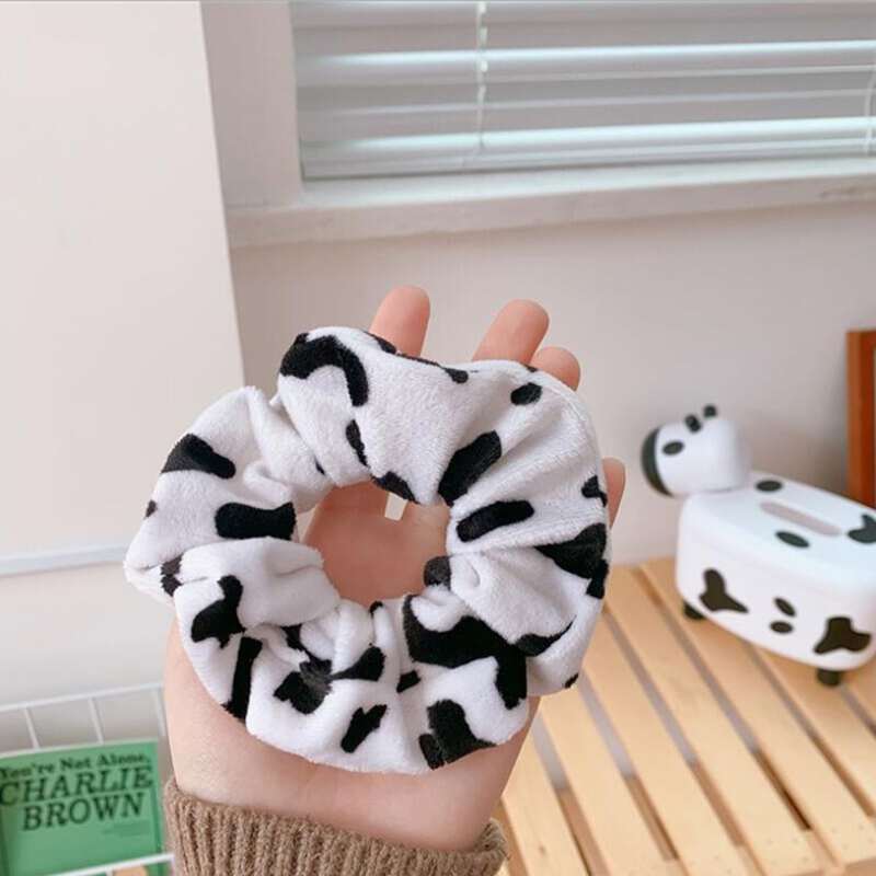 

Cow Graphic Scrunchie, Black and white
