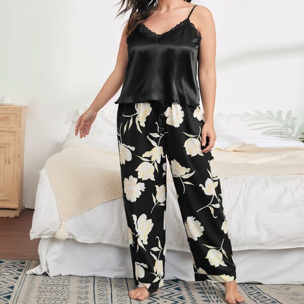 

Plus Satin Cami Top & Floral Pants PJ Set, Black