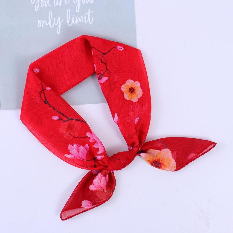 

Floral Pattern Bandana, Red