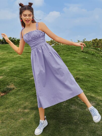 Double Crazy فستان كامي بسستة خلفي وبصدر مكشكش وحمالات معقود