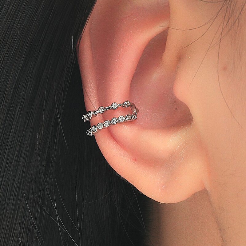 

1pc Rhinestone Ear Cuff, Silver
