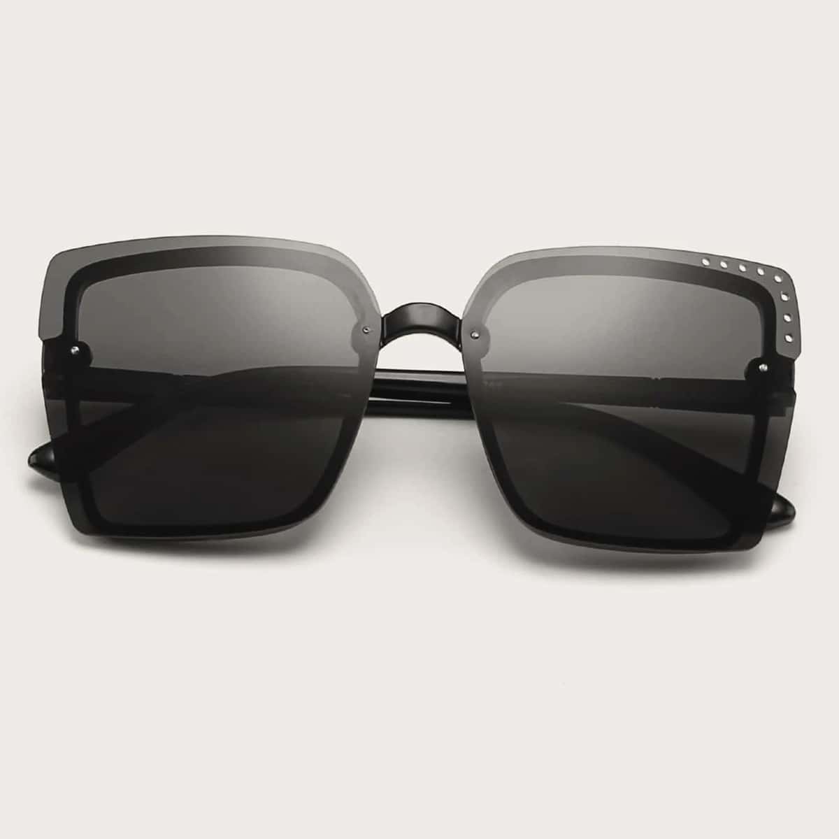 

Square Frame Sunglasses
