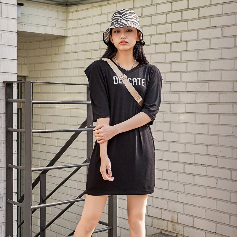 

Letter Graphic Puff Sleeve Tee Dress, Black