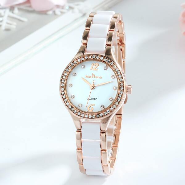 

Rhinestone Decor Round Pointer Quartz Watch