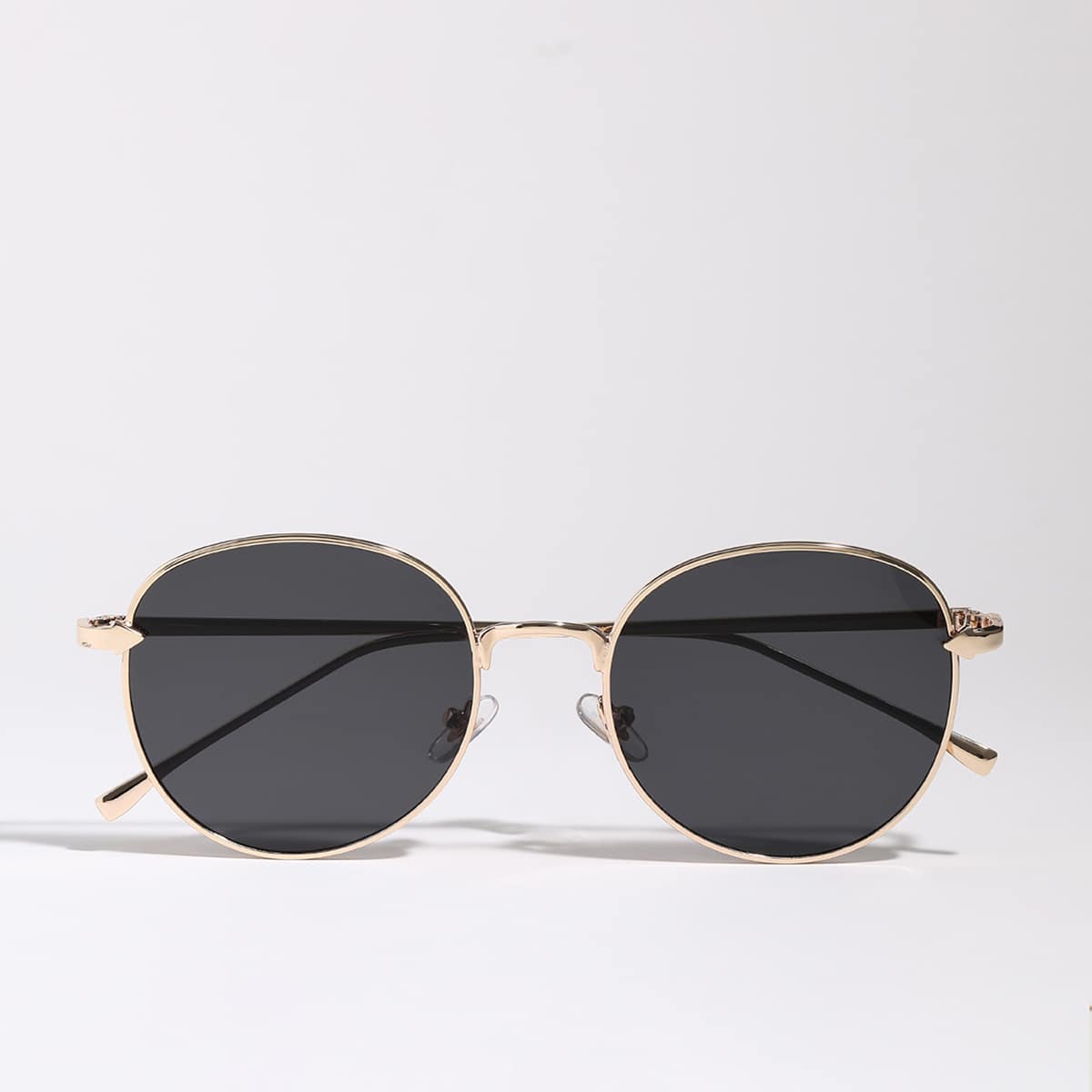 

Metal Frame Sunglasses