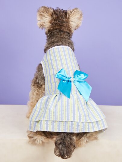 فستان للحيوانات الأليفة مخطط بديكور قوس