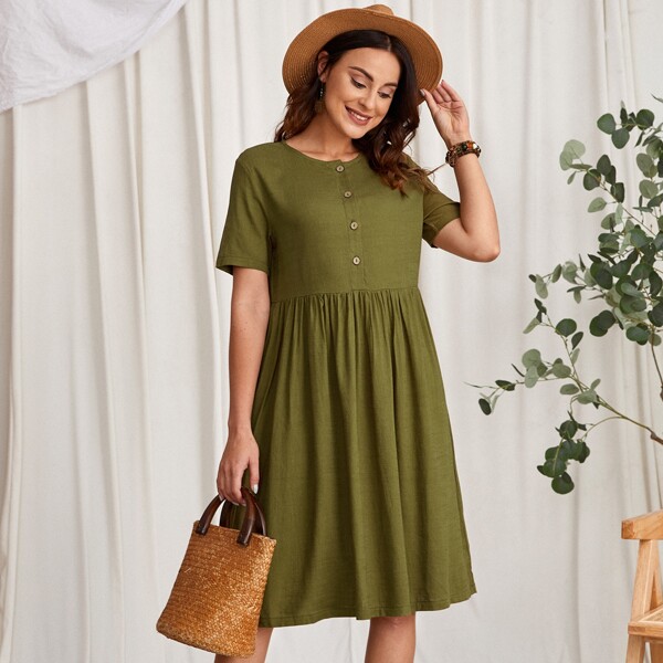 

Solid Button Front Dress, Army green