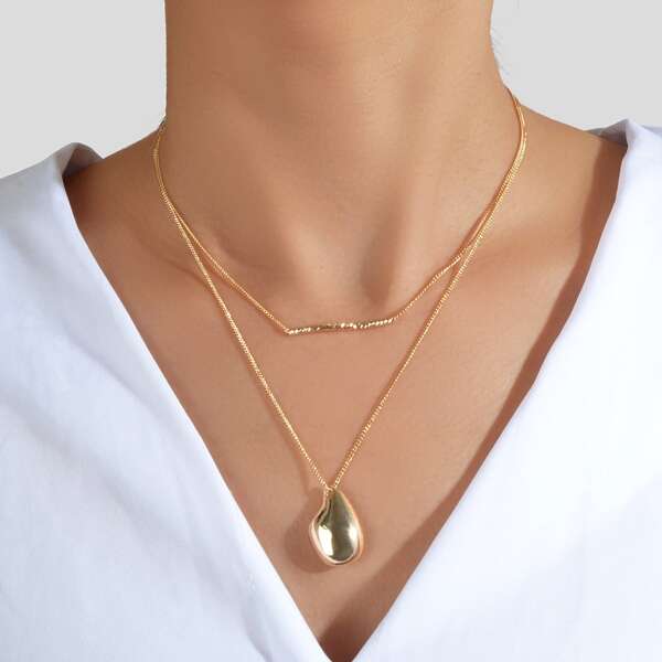 

2pcs Irregular Metal Charm Necklace, Gold