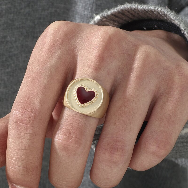 

Guys Heart Decor Ring, Gold