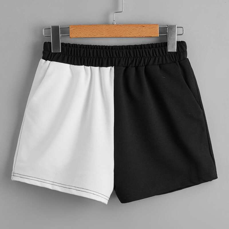

Skull Graphic Two Tone Shorts, Black and white