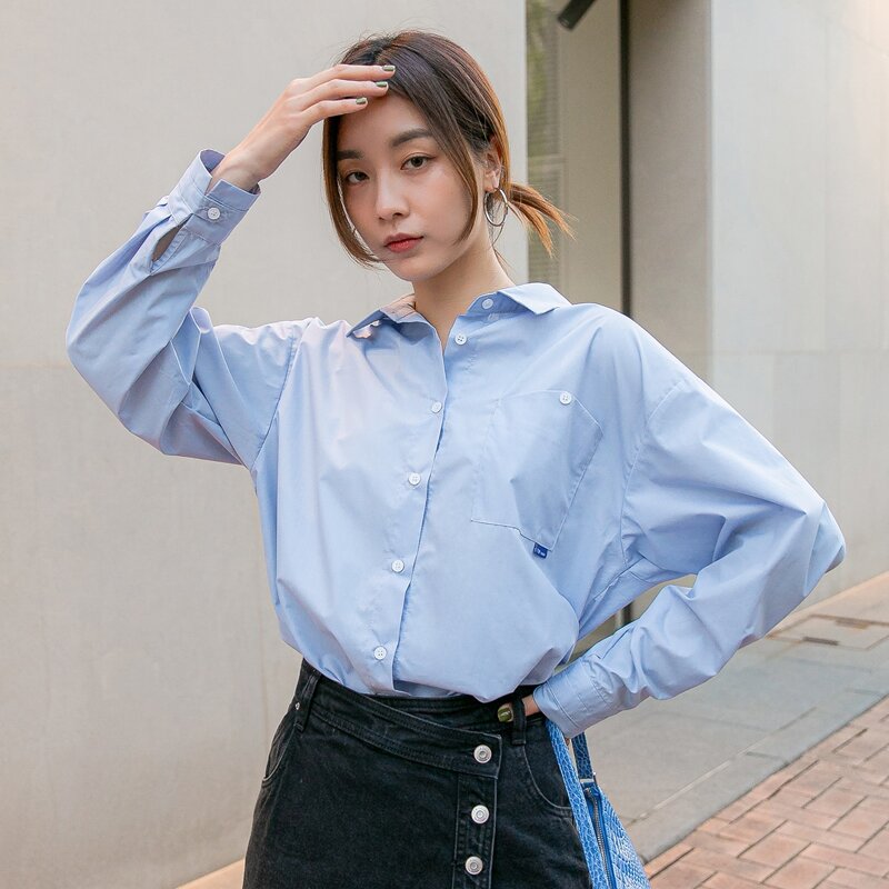 

Pocket Patched Drop Shoulder Button Up Blouse, Baby blue