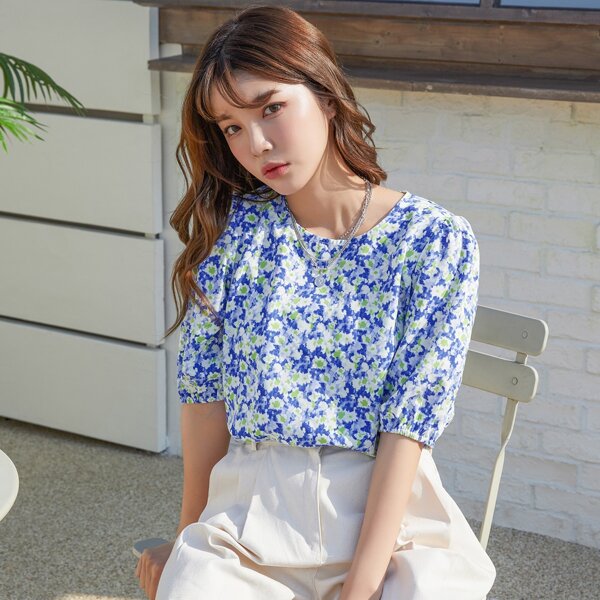 

Ditsy Floral Puff Sleeve Blouse, Multicolor