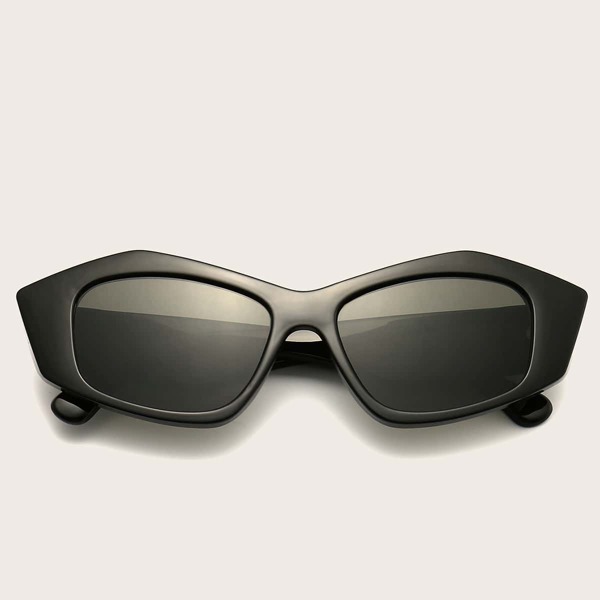

Irregular Frame Sunglasses