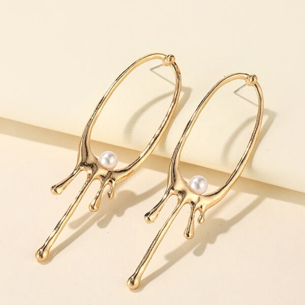 

Faux Pearl Decor Structured Earrings, Gold