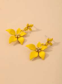 Andkiss 花朵装饰耳坠 情人节、妈妈、母亲、母亲节、礼物 - 黃色 - 查看 2