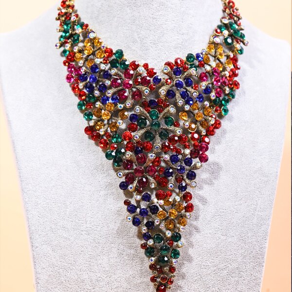 

Rhinestone Decor Necklace, Multicolor