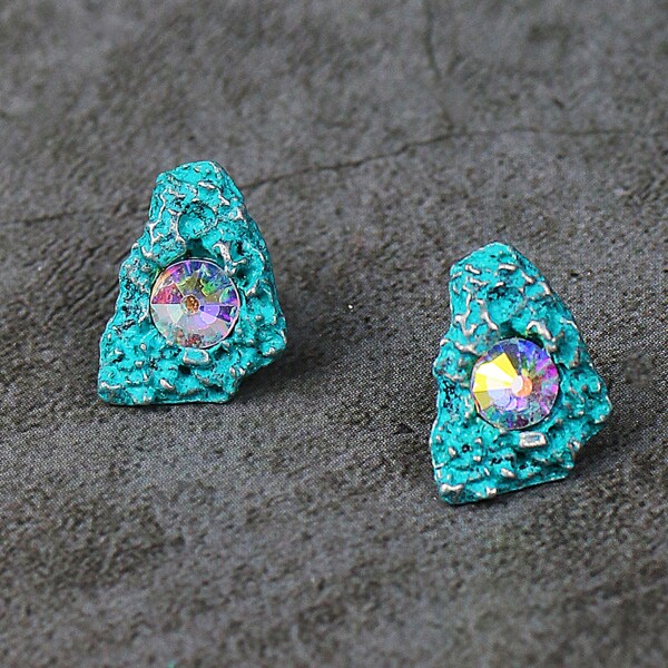 

Rhinestone Decor Textured Stud Earrings, Blue