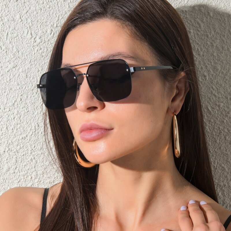 

Top Bar Square Frame Sunglasses