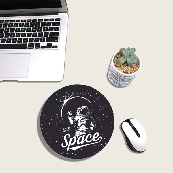 

Astronaut Pattern Round Mouse Pad, Black