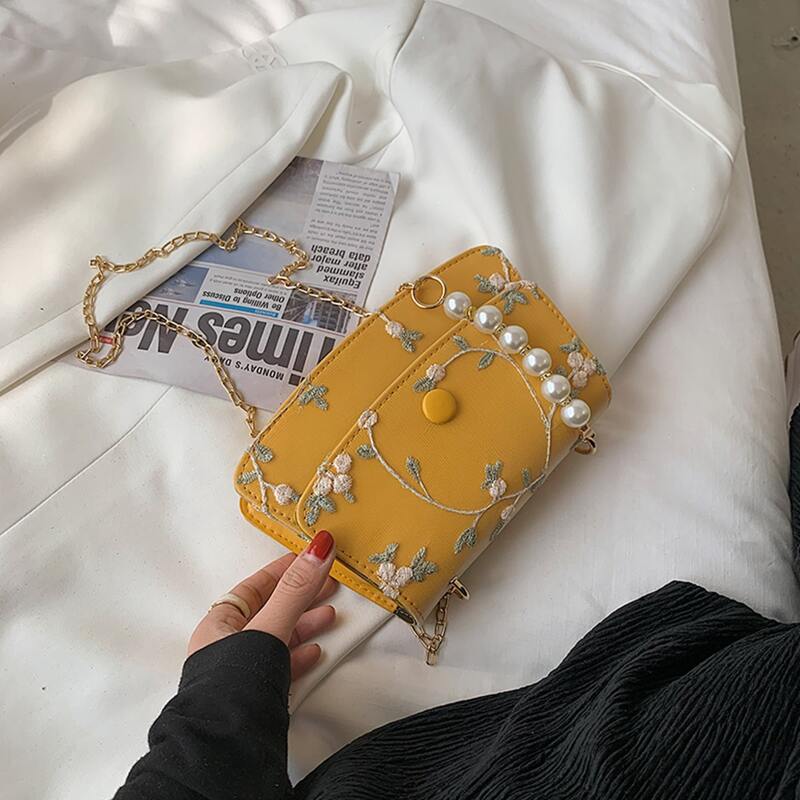 

Floral Embroidery Chain Crossbody Bag, Yellow